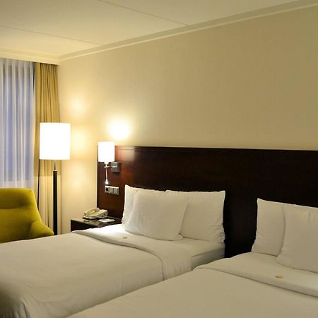 Courtyard by Marriott Düsseldorf Seestern Exterior foto