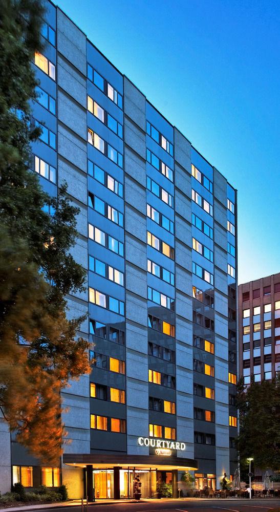 Courtyard by Marriott Düsseldorf Seestern Exterior foto